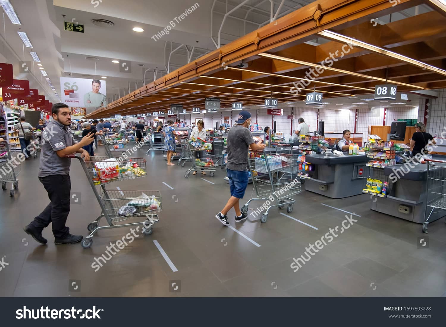 Bourbon Supermarket