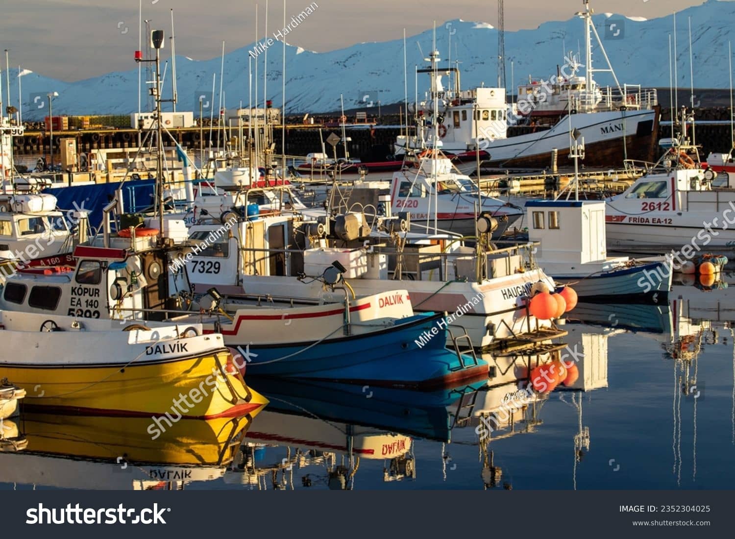 Scenic Fishing Town Charm