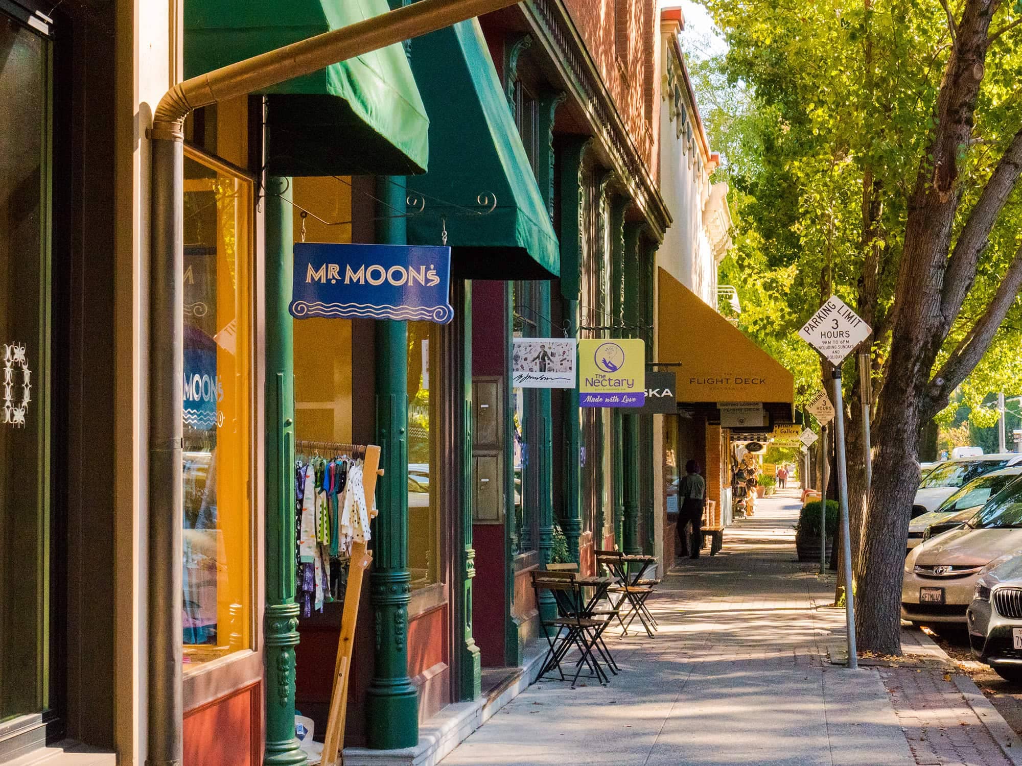 Local Boutiques & Eateries