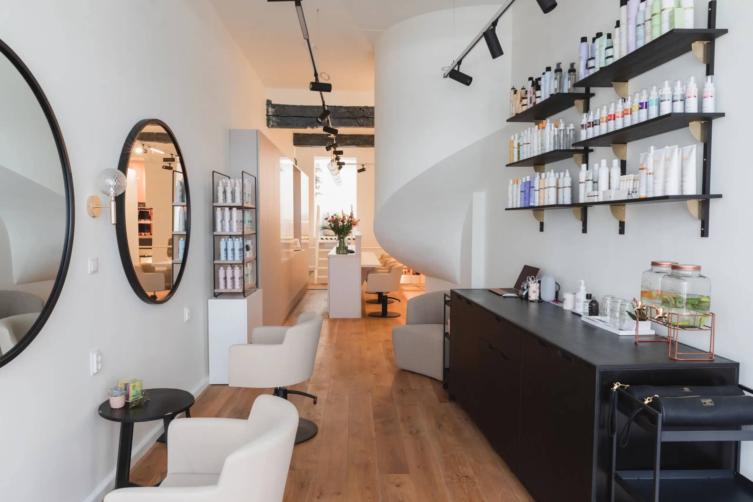 Beauty and Hair Salons