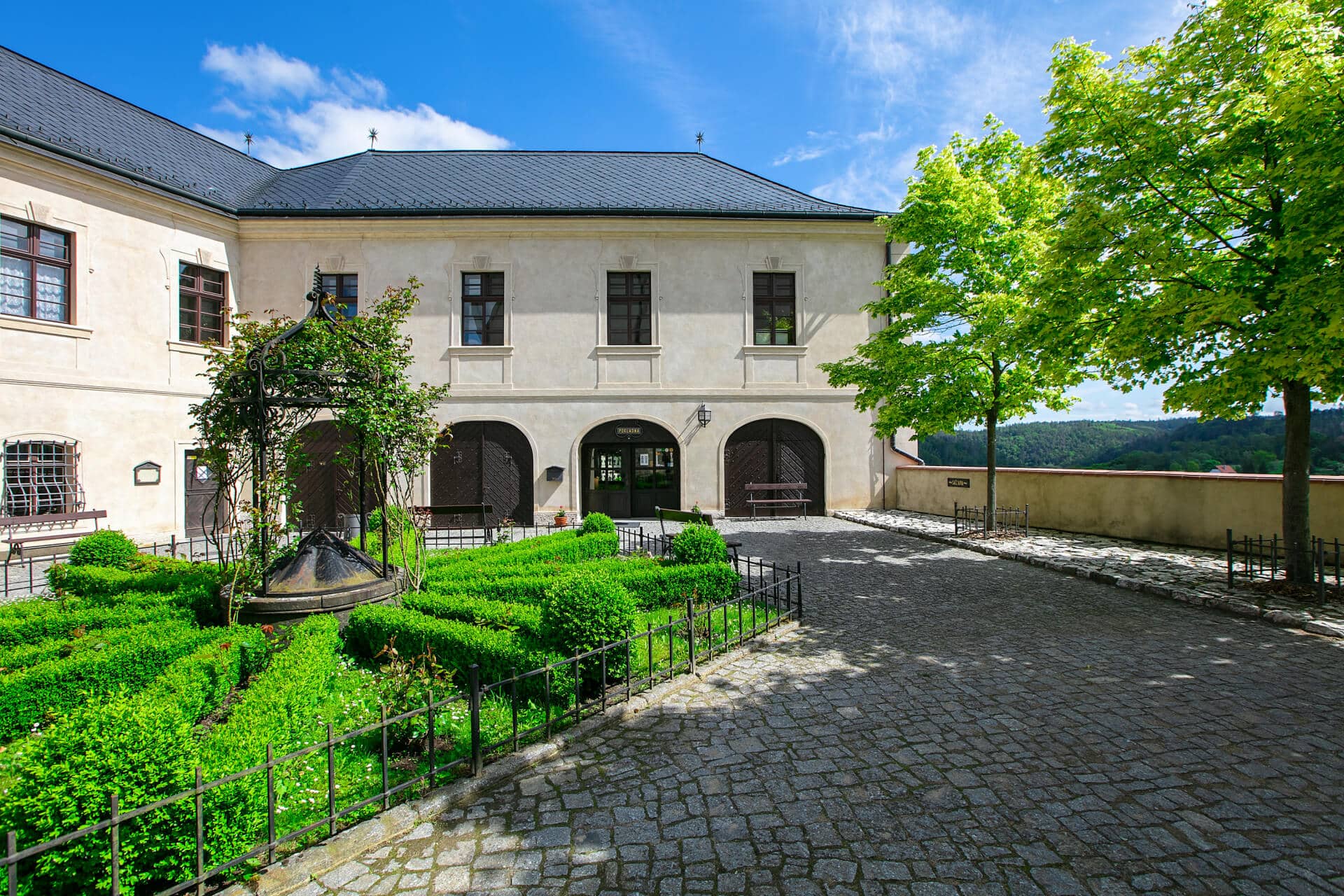 Castle Gardens