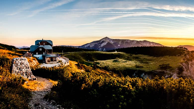 Ottohaus Mountain Cabin