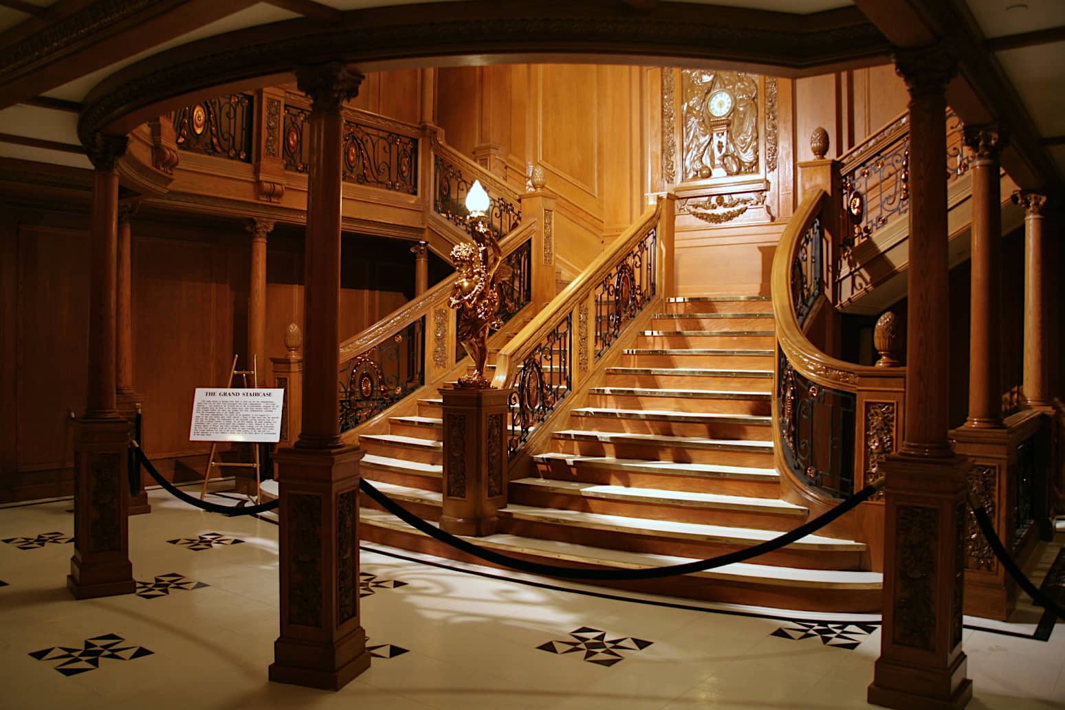 Luxurious Interior Decor