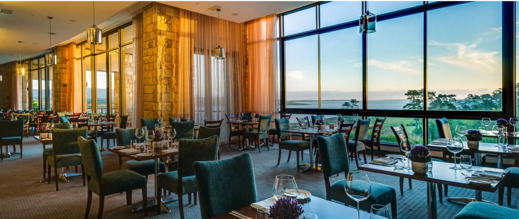 Buffet Dining Experience